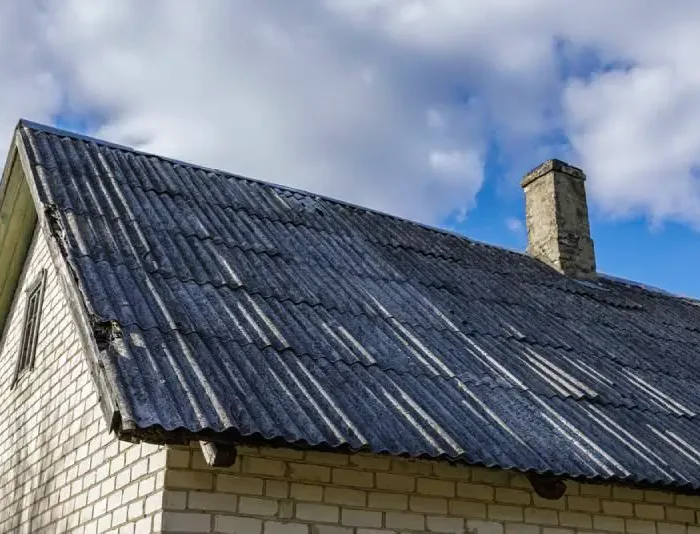 Welldach mit Eternitplatten